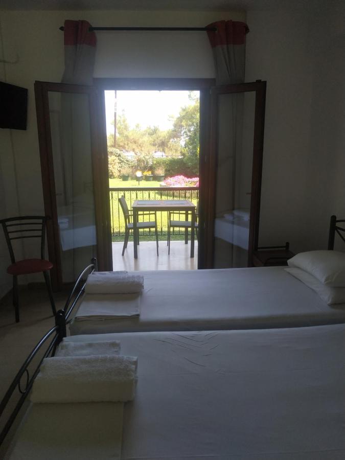 Studios Galanis Áfitos Chambre photo